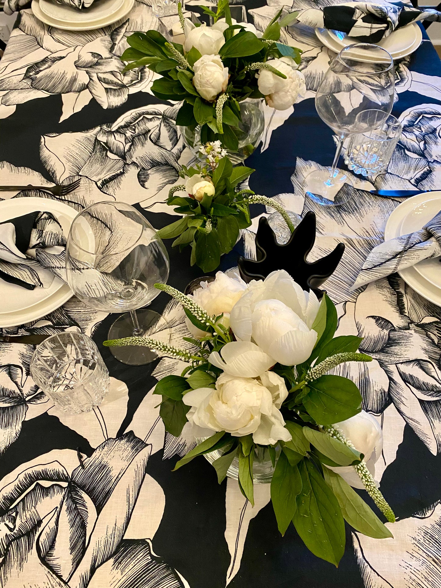 Magnolia Tablecloth